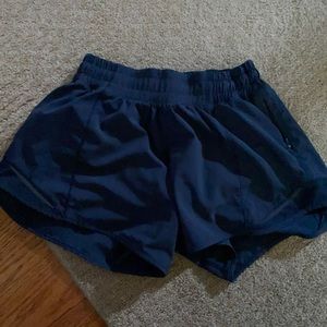 Worn maybe 5 times, in perfect condition lululemon